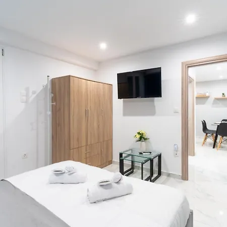 Aiolos Centre Plateia Nea Smyrni Athens